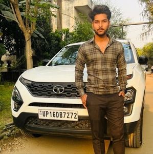 Meet your Posher, Vipin